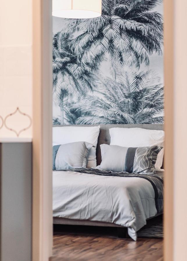 Monarchia Apartman Grand Mosonmagyarovar Ngoại thất bức ảnh